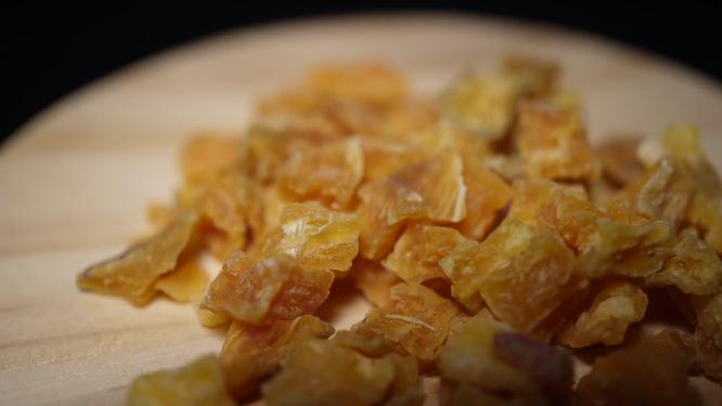 红薯干白薯干粗粮零食冻干地瓜