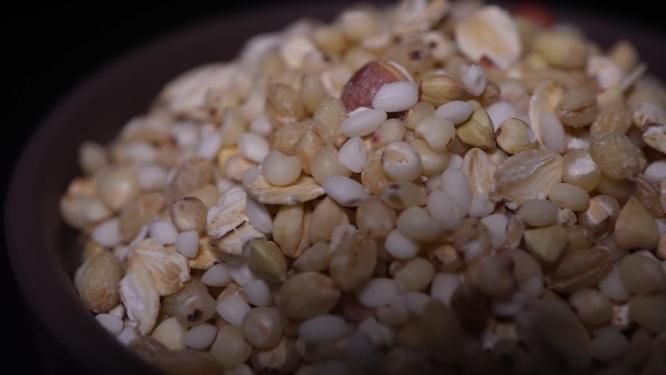 芡实山药营养杂粮粥粗粮粥杂粮粥食材材料