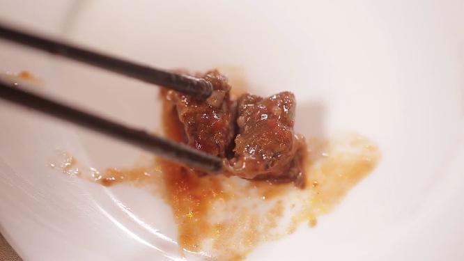 入口即化的软烂牛肉