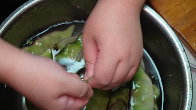 清洗油豆角紫豆角扁豆角
