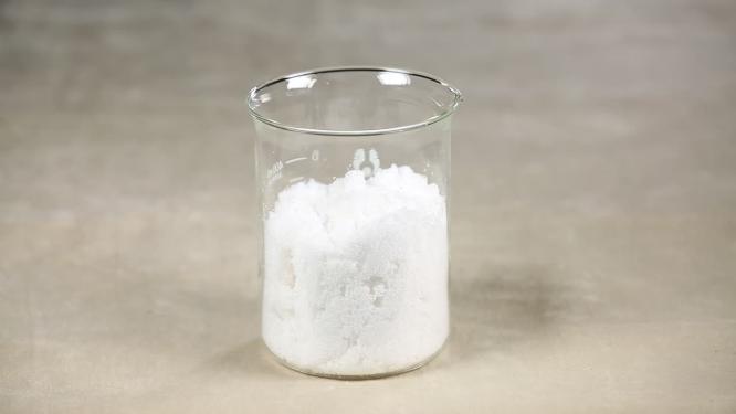 白色化学粉末