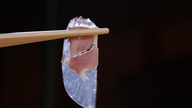 可以透光的水晶肘子肉皮冻