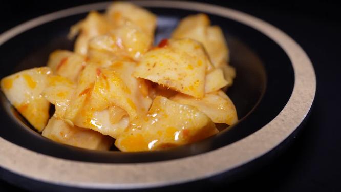 腌制酱菜咸菜腌萝卜块下饭菜