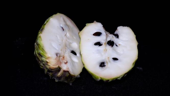 释迦果水果台湾牛奶果进口水果番荔枝