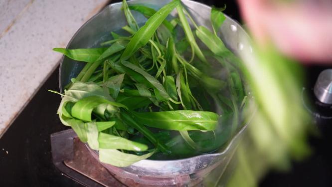 处理空心菜煮制空心菜洗菜青菜