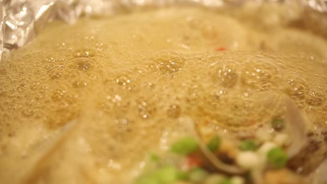 电磁炉铝箔纸制作花甲粉丝锡纸蛏子