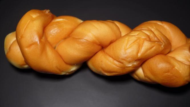 麻花面包甜品甜点蛋糕零食早餐