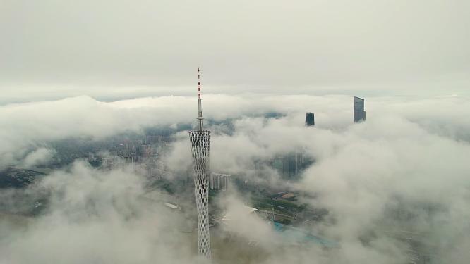 高空航拍天空之城