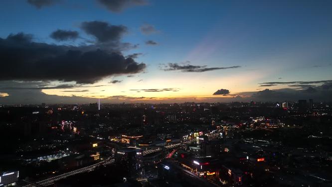 城市里的晚霞