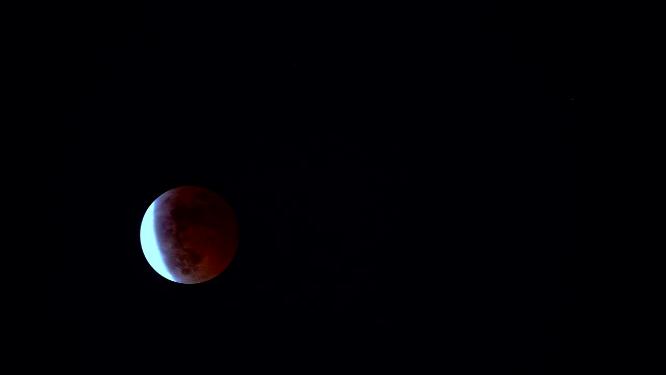 月全食红月亮血月月掩天王星实拍空境