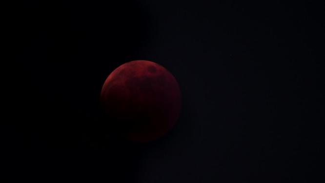 月全食红月亮血月月掩天王星实拍空境