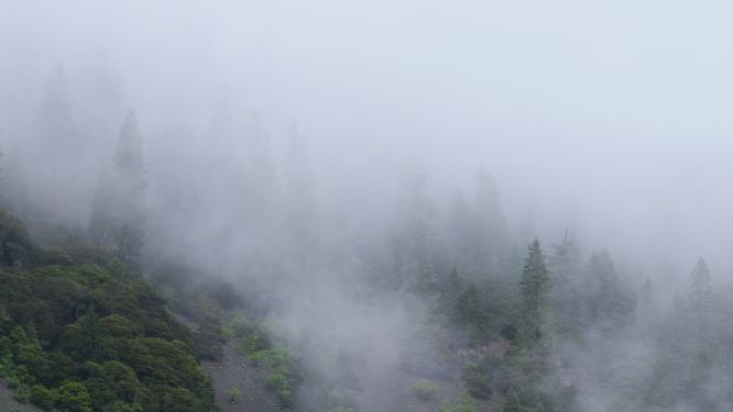 川西措卡湖唯美风光特色建筑