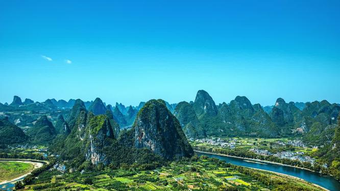 4k延时广西桂林阳朔景区群山