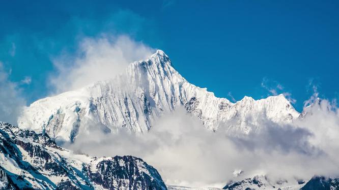 8k延时梅里雪山风景区真容