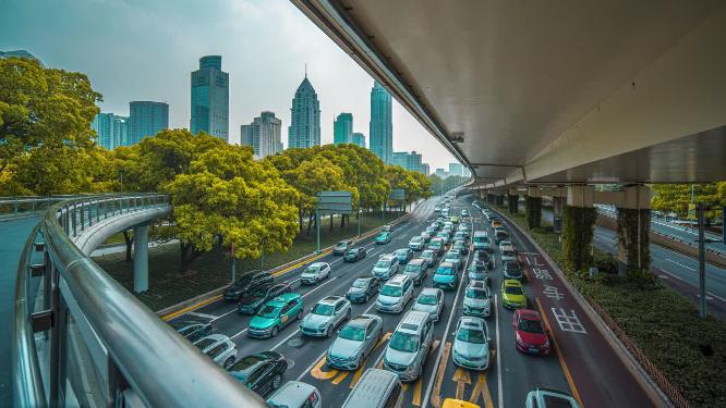 8k延时上海人民广场路天桥车流