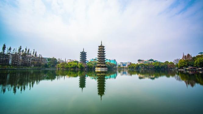 8k延时广西桂林晴空日月双塔