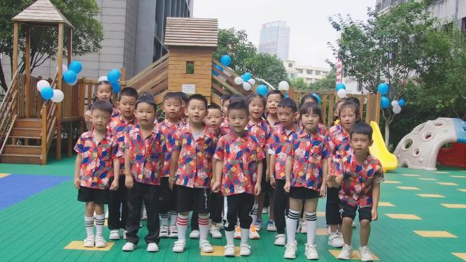 4k实拍升格幼儿园小朋友毕业起跳