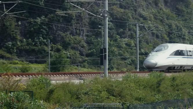 4k实拍升格高铁飞速行驶