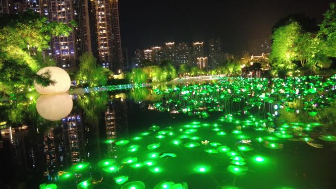 郴州爱莲湖湖面莲花灯灯光城市夜景