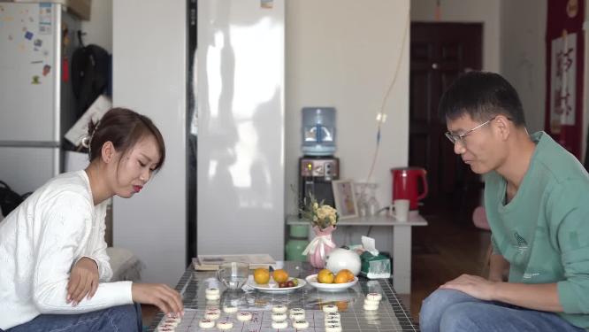 4K家人下象棋中国象棋楚河汉界