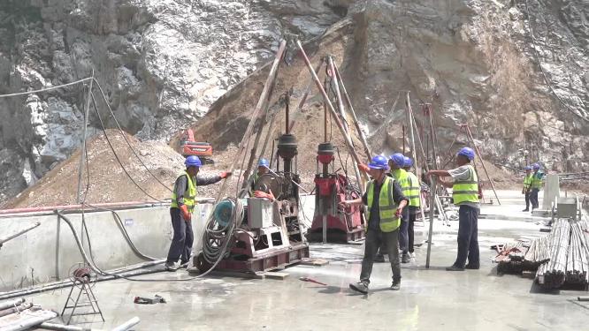 水电站枢纽修建施工建设工程作业航拍