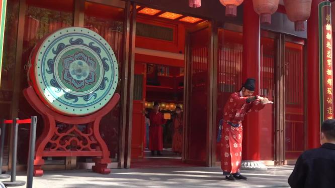 西安长安十二时辰古代大唐环境景区风光游客观赏舞蹈