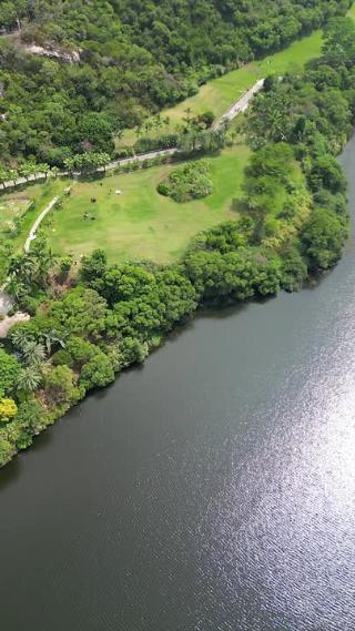 秋日晴天厦门上李水库山水林地生态之美4K航拍