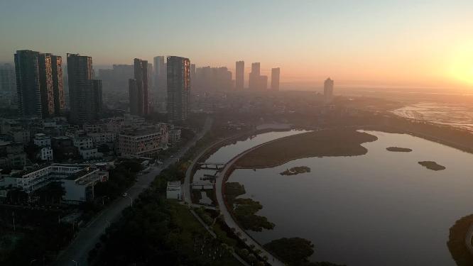 厦门杏林湾平流雾城市日出风光