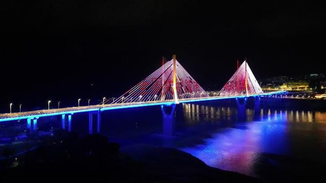 重庆云阳长江大桥城市夜景航拍