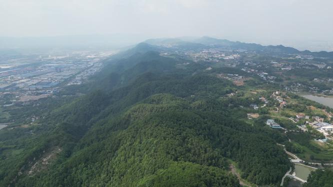 重庆沙坪坝中梁山脉自然风光航拍风景