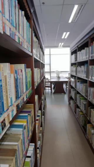 图书馆内景素材（重庆西南大学中心图书馆）