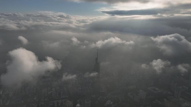 航拍云海下的南京地标紫峰大厦