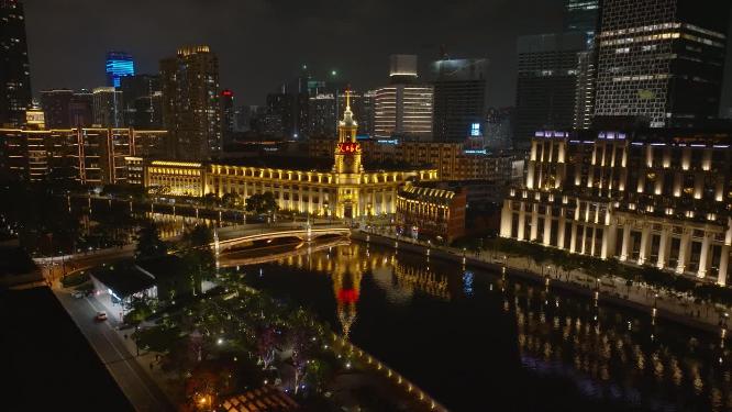 航拍夜幕下璀璨的上海邮政博物馆