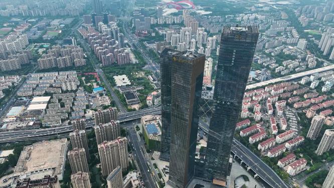 航拍南京地标金鹰世界