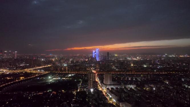 航拍落日晚霞下的南京城市风光