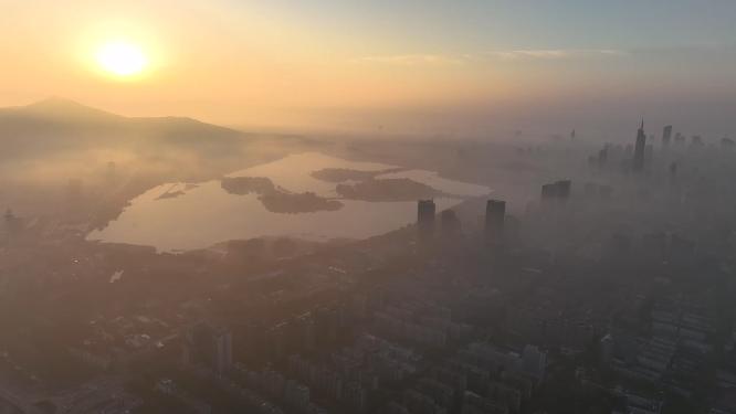 航拍日出平流雾下的南京城市风光