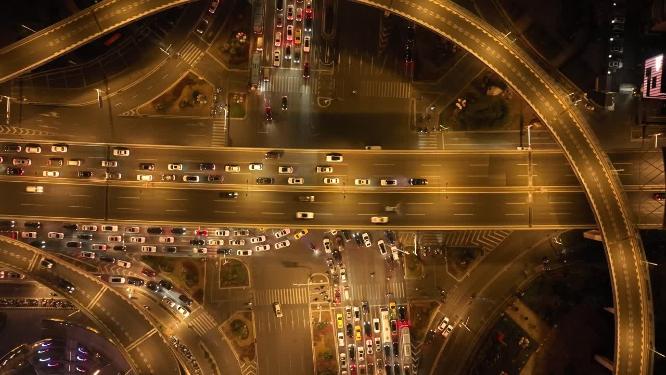 航拍城市夜景道路车流