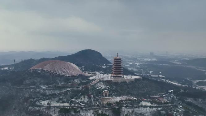 航拍南京牛首山风景区雪景