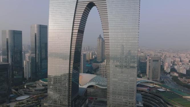 航拍日出时的苏州地标建筑东方之门
