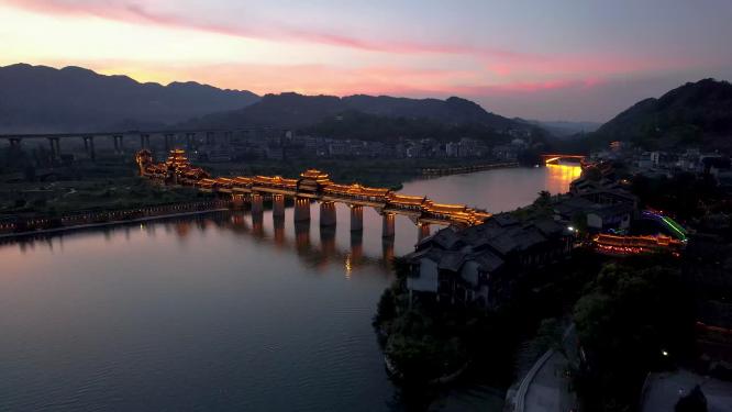 重庆黔江濯水古镇5A景区