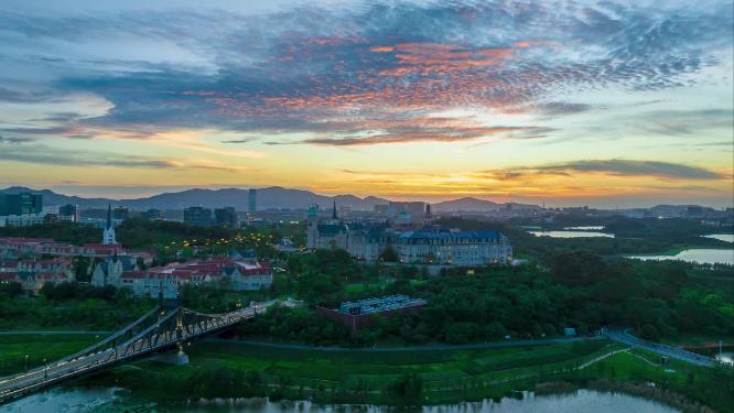 广东省东莞市松山湖华为小镇延时风光