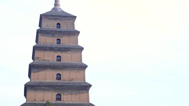 西安大雁塔和唐僧像