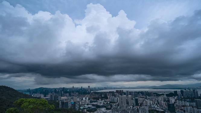 深圳城市上空风起云涌延时