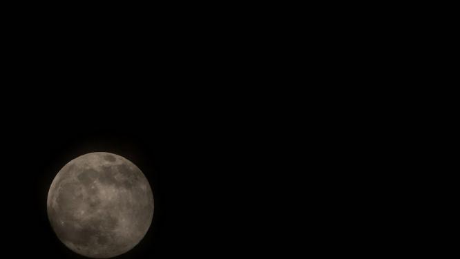 月球移动延时实拍镜头