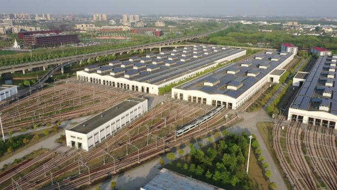 轨道交通川杨河基地车辆段太阳能板