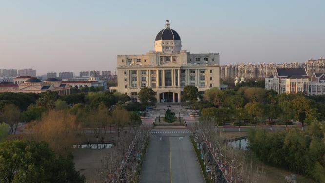 上海外国语大学