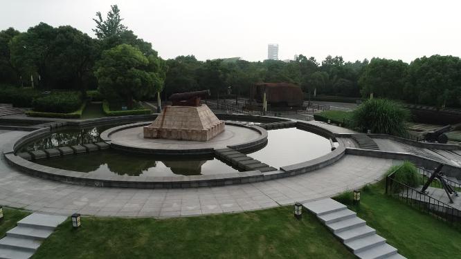 吴淞口炮台湾湿地公园