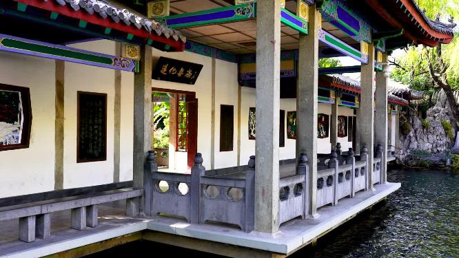 山东省旅游城市泉城济南天下第一泉景区趵突泉公园游客视角实拍4K视频