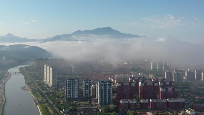 航拍承德丰宁县城景色