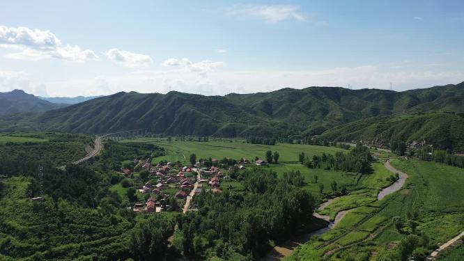 航拍新农村  乡村振兴   绿水青山